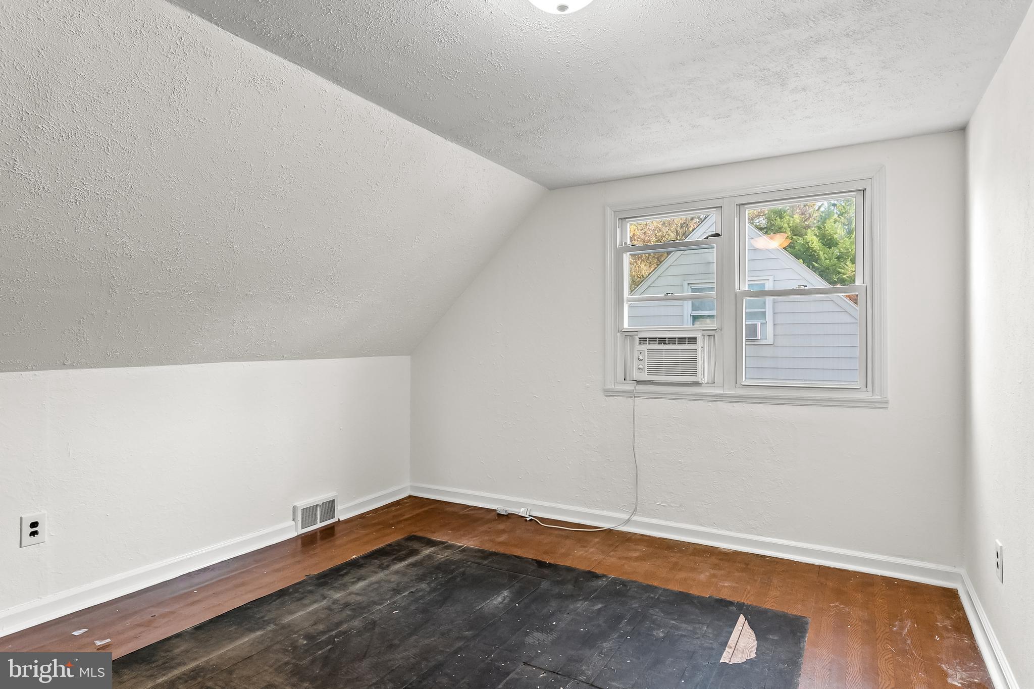 31 Front Street Mount Holly, NJ 08060 - Photo 20 of 29 Gallery Image 20
