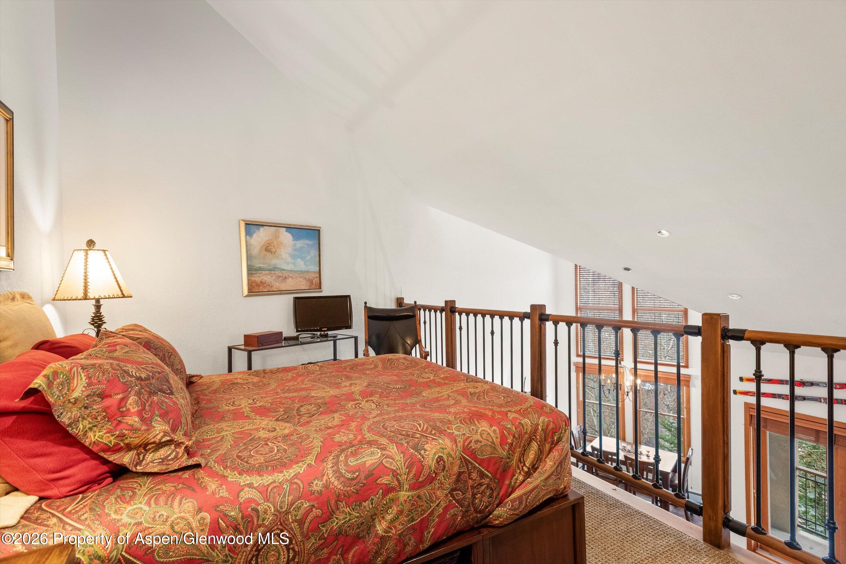 425 Wood Road, Unit 44 Snowmass Village, CO 81615 - Photo 11 of 19 11-425WoodRd4_04012026_007