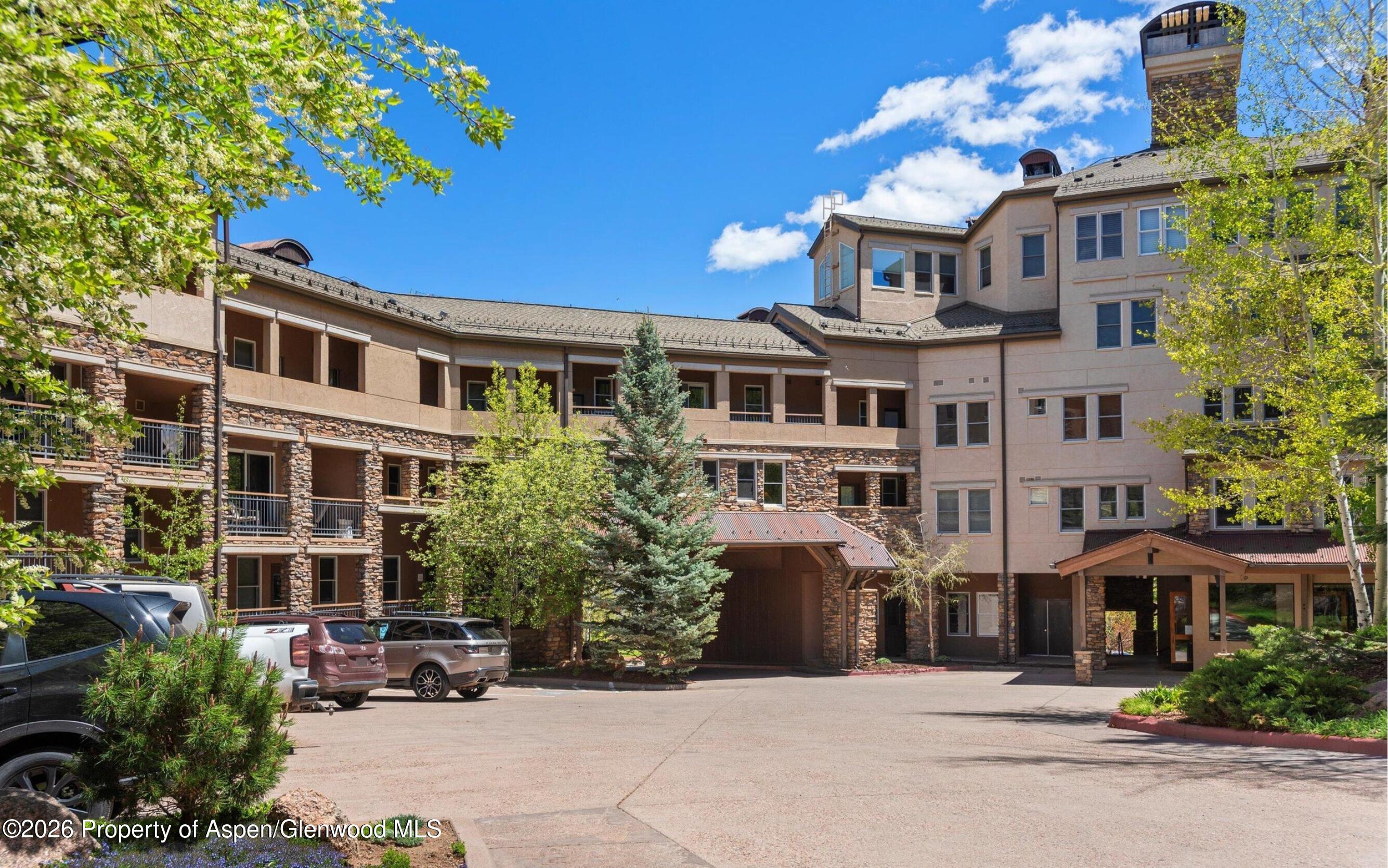 425 Wood Road, Unit 44 Snowmass Village, CO 81615 - Photo 16 of 19 Screenshot WRP Office Entrance