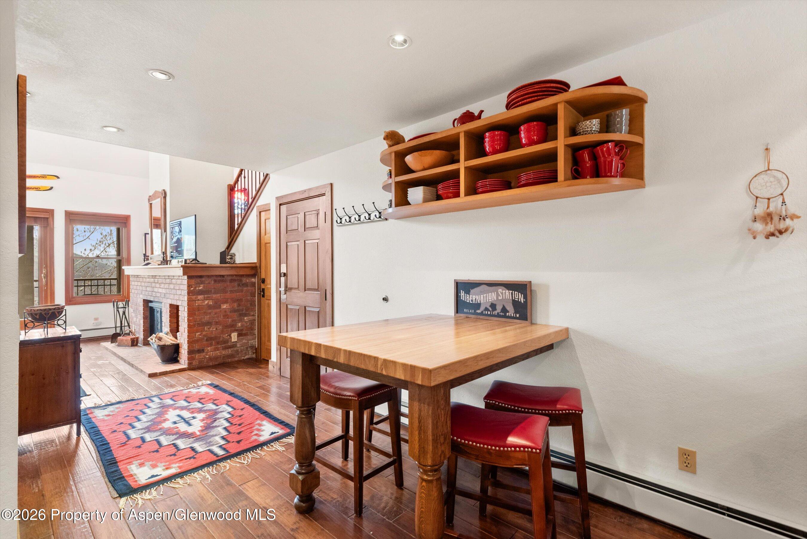 425 Wood Road, Unit 44 Snowmass Village, CO 81615 - Photo 9 of 19 07-425WoodRd4_04012026_012