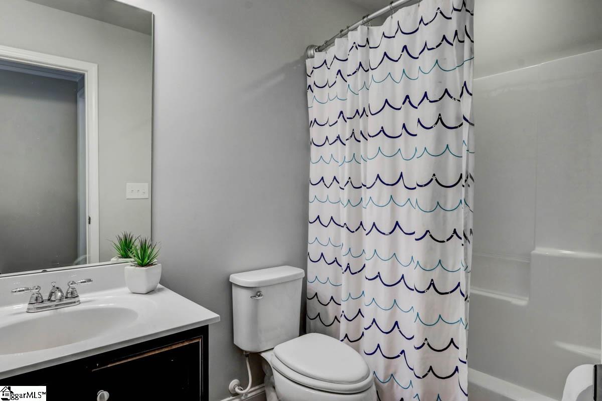 406 Kindletree Way Simpsonville, SC 29680 - Photo 24 of 35 Gallery Image 24