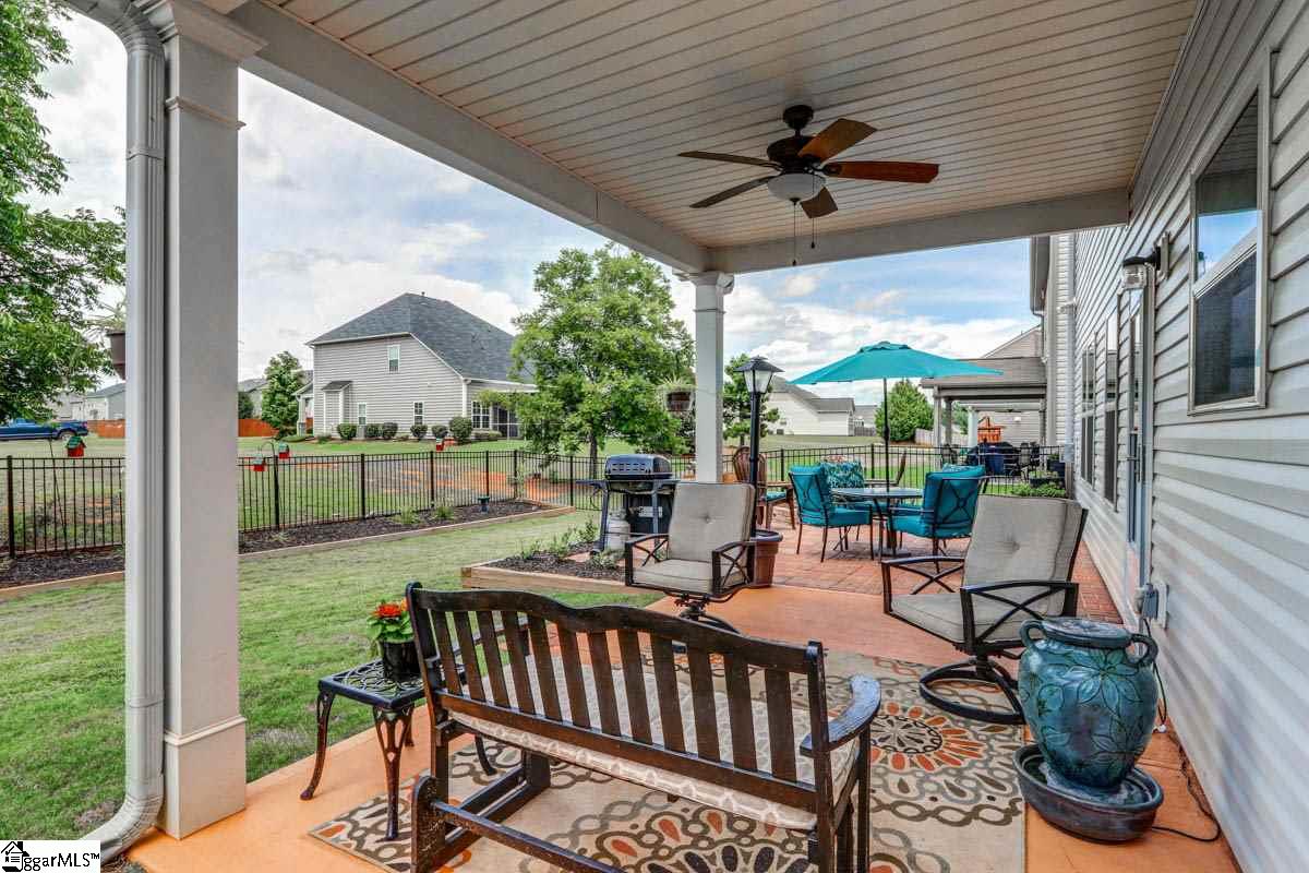 406 Kindletree Way Simpsonville, SC 29680 - Photo 32 of 35 Gallery Image 32