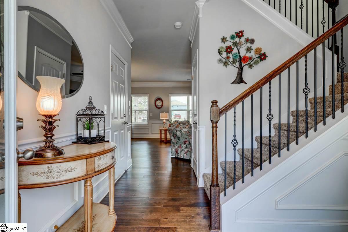 406 Kindletree Way Simpsonville, SC 29680 - Photo 5 of 35 Gallery Image 5