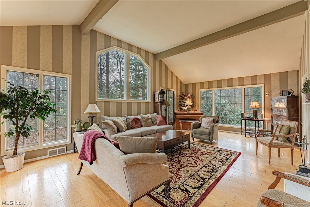 30 Old Farm Road Chagrin Falls, OH 44022 - Photo 8 of 35 Gallery Image 8