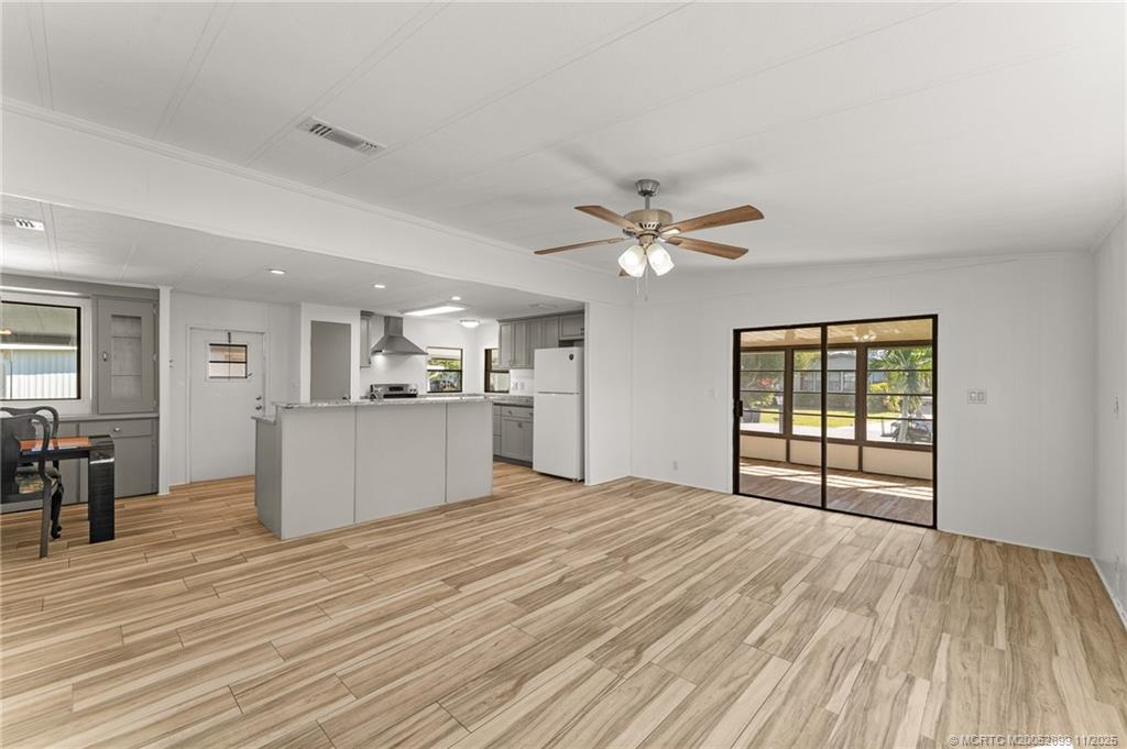 2733 Southwest Thunderbird Trail Stuart, FL 34997 - Photo 15 of 36