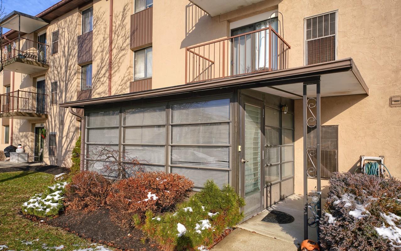 5885 Beechcroft Road, Unit 101 Columbus, OH 43229 - Photo 24 of 26 Gallery Image 24