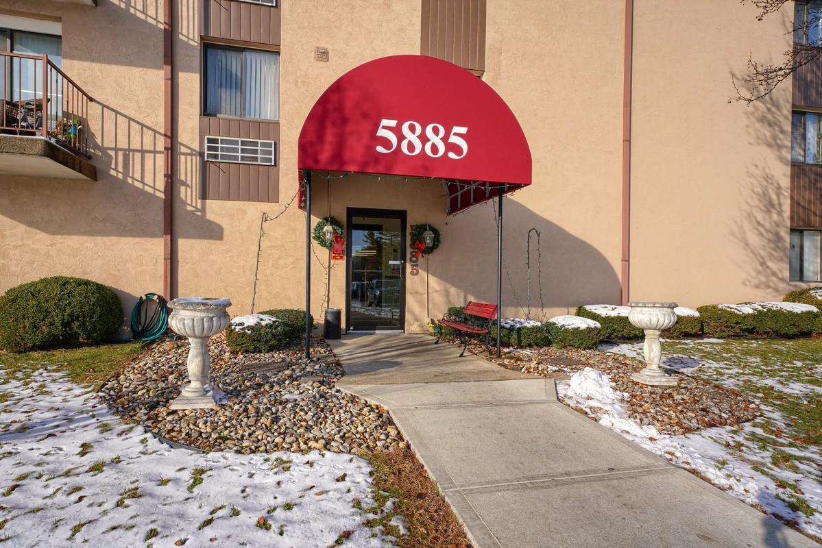 5885 Beechcroft Road, Unit 101 Columbus, OH 43229 - Photo 26 of 26 Gallery Image 26