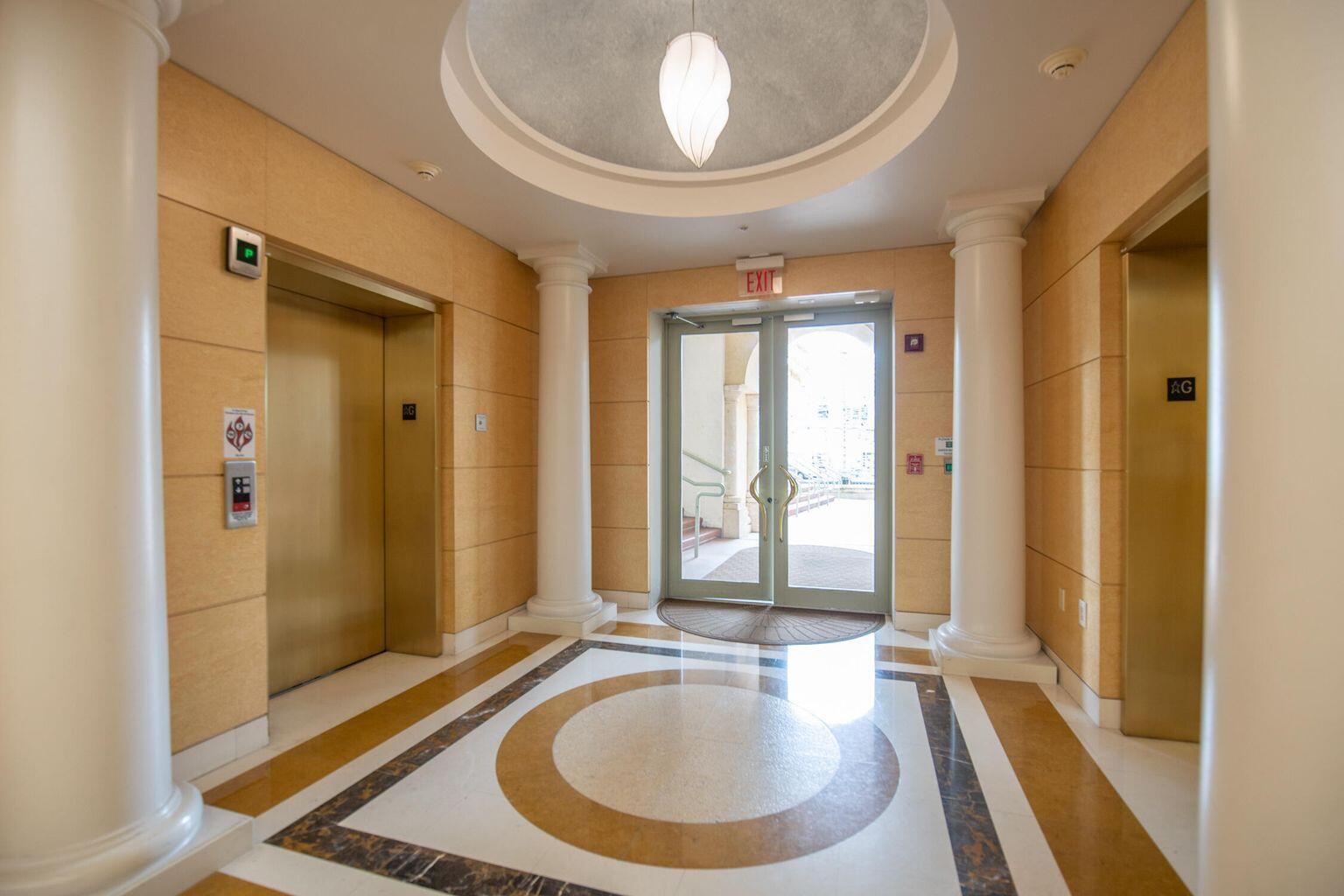 610 Clematis Street, Unit 102 West Palm Beach, FL 33401 - Photo 4 of 5 610 clematis 13