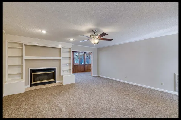 $430,000 | 132 Kare Fre Boulevard, West Union, SC 29696