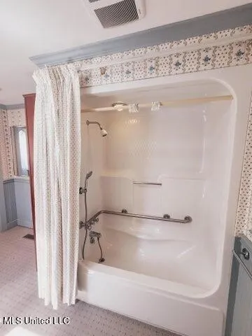 $165,000 | 1220 West 6th Street, Prentiss, MS 39474