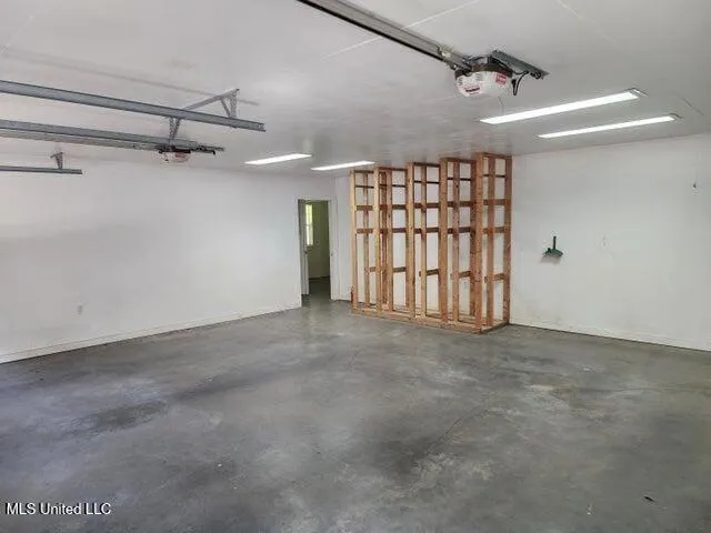 $165,000 | 1220 West 6th Street, Prentiss, MS 39474