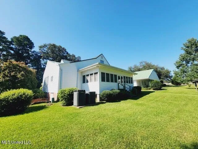 $165,000 | 1220 West 6th Street, Prentiss, MS 39474