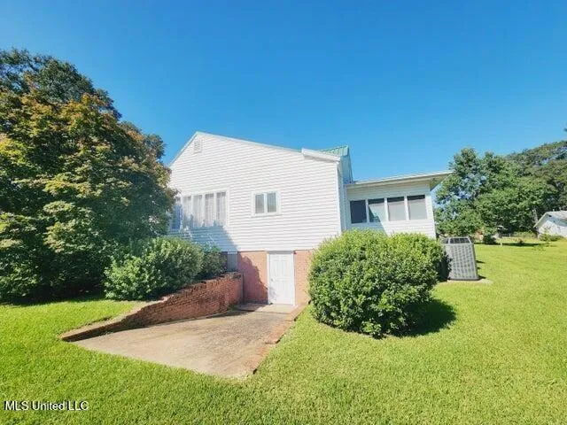 $165,000 | 1220 West 6th Street, Prentiss, MS 39474