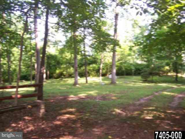 302 Zeigler Road Dover, PA 17315 - Photo 6 of 8 Gallery Image 6