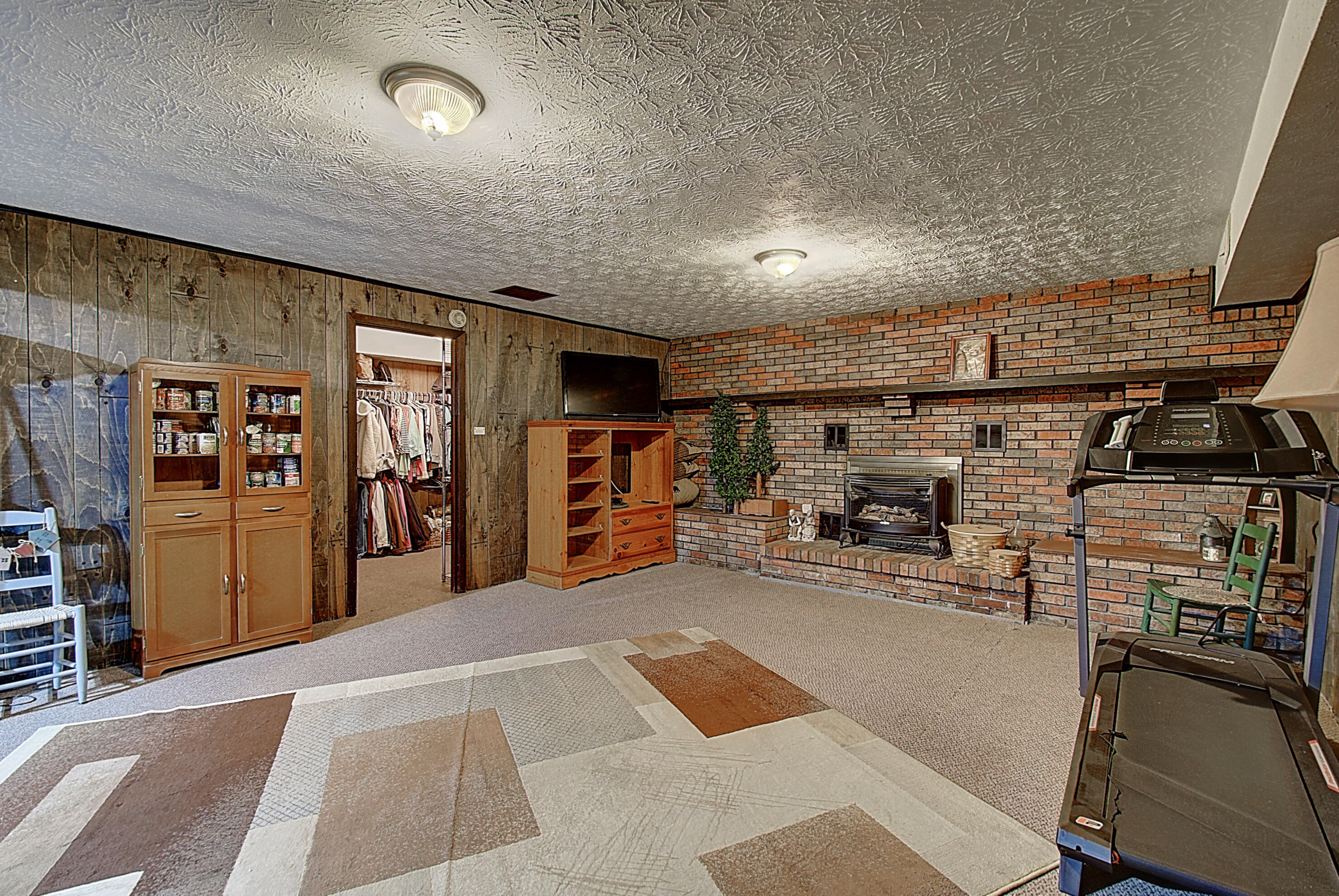 108 Mountain View Circle Hampton, TN 37658 - Photo 27 of 45 DSC_0379And8more