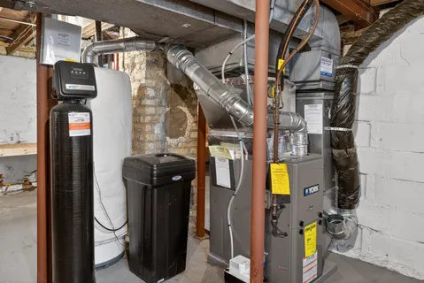 $179,900 | 401 North 26th Avenue, Minneapolis, MN 55411