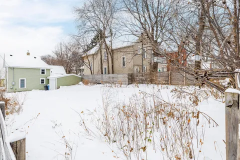 $179,900 | 401 North 26th Avenue, Minneapolis, MN 55411