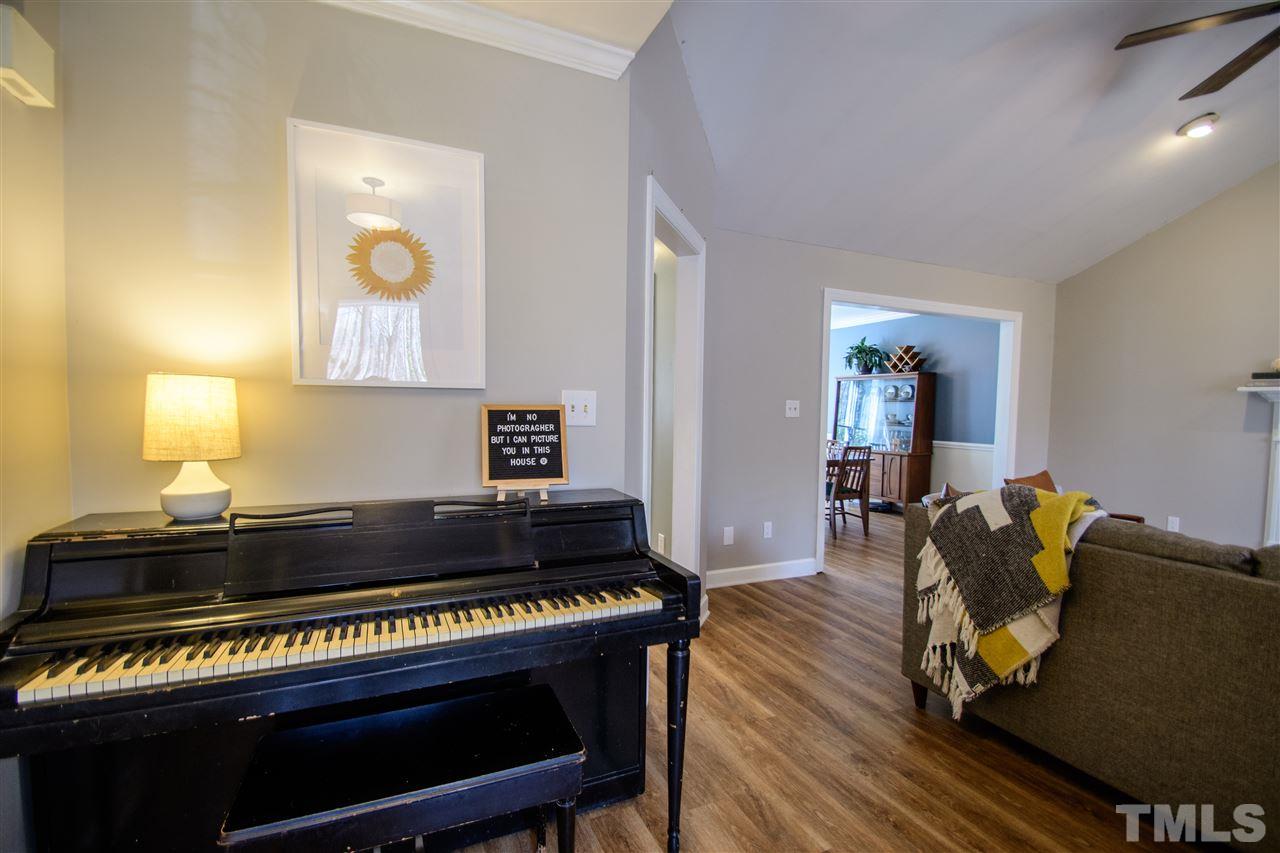 4829 Mial Plantation Road Raleigh, NC 27610 - Photo 2 of 30 Gallery Image 2