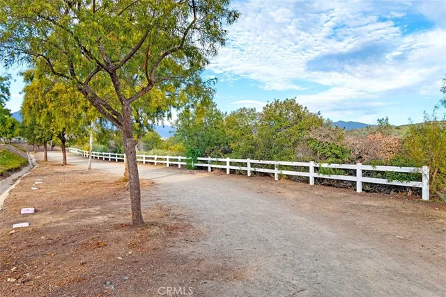 $985,000 | 171 Encantado Canyon, Rancho Santa Margarita, CA 92688
