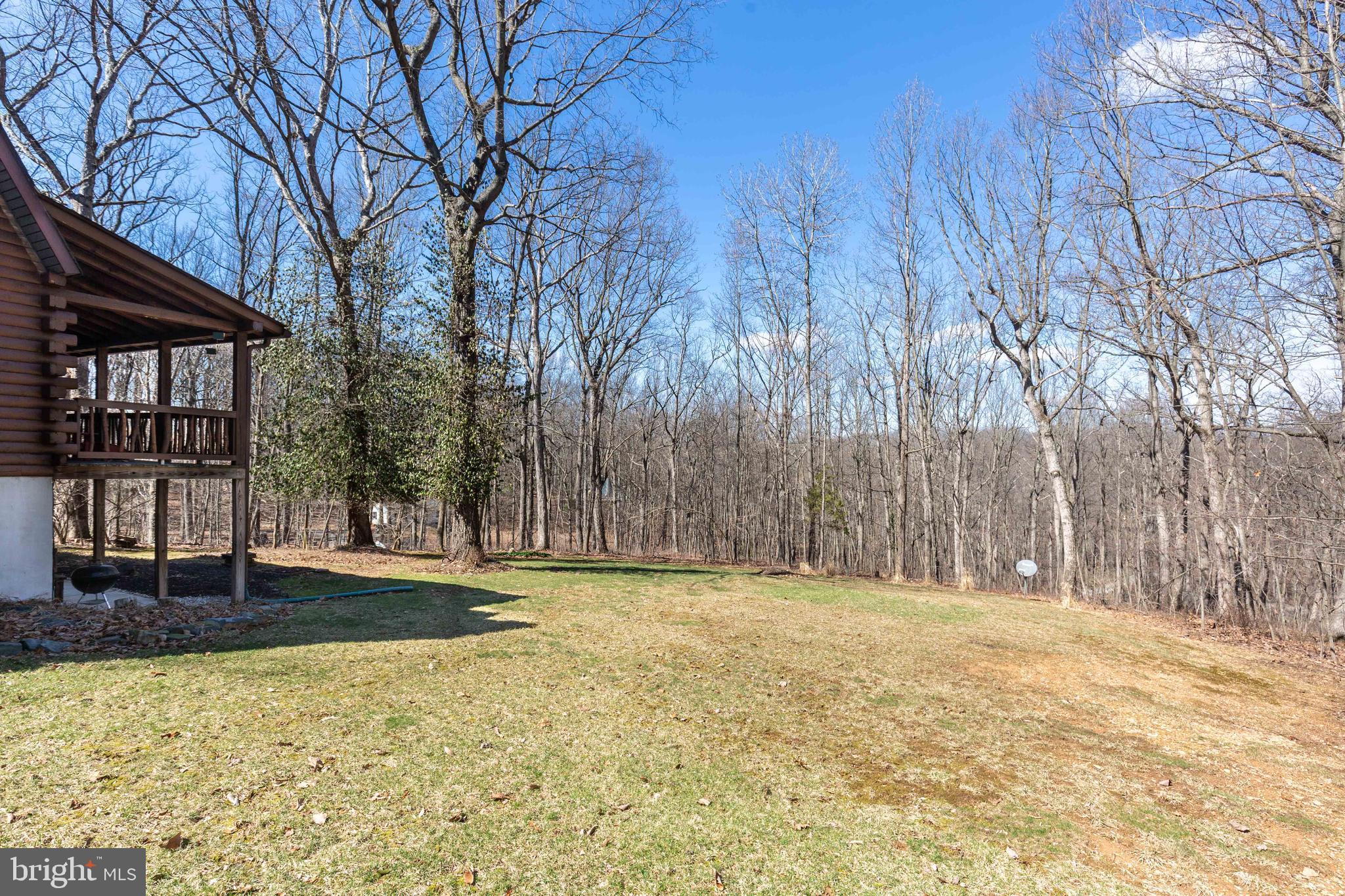 385 Silver Run Valley Road Westminster, MD 21158 - Photo 12 of 59 Front yard
