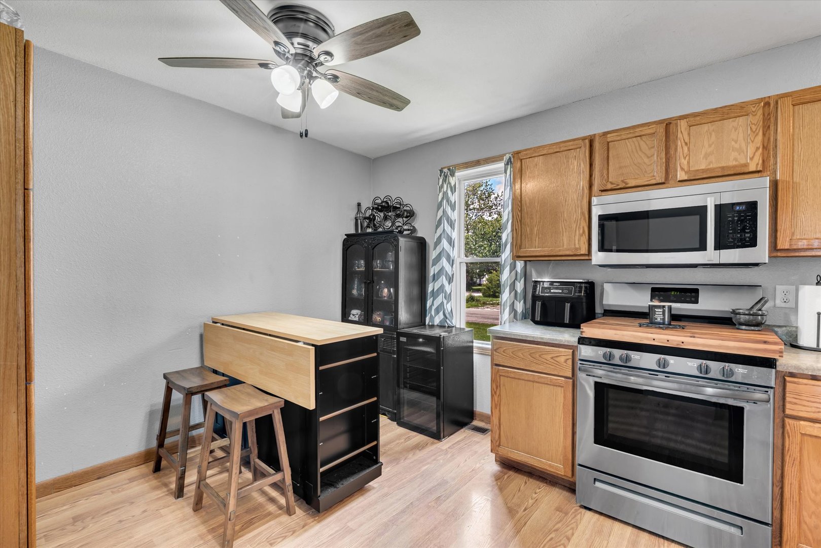 302 North Ridge Street Cambridge, IL 61238 - Photo 21 of 44