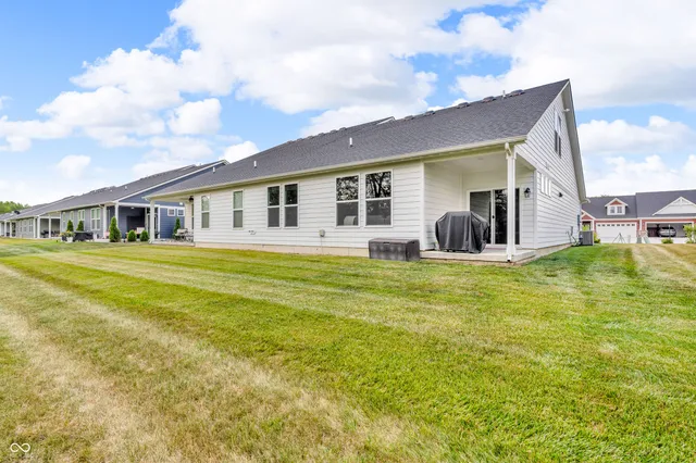 $369,900 | 811 Stone Trace Court, Avon, IN 46123