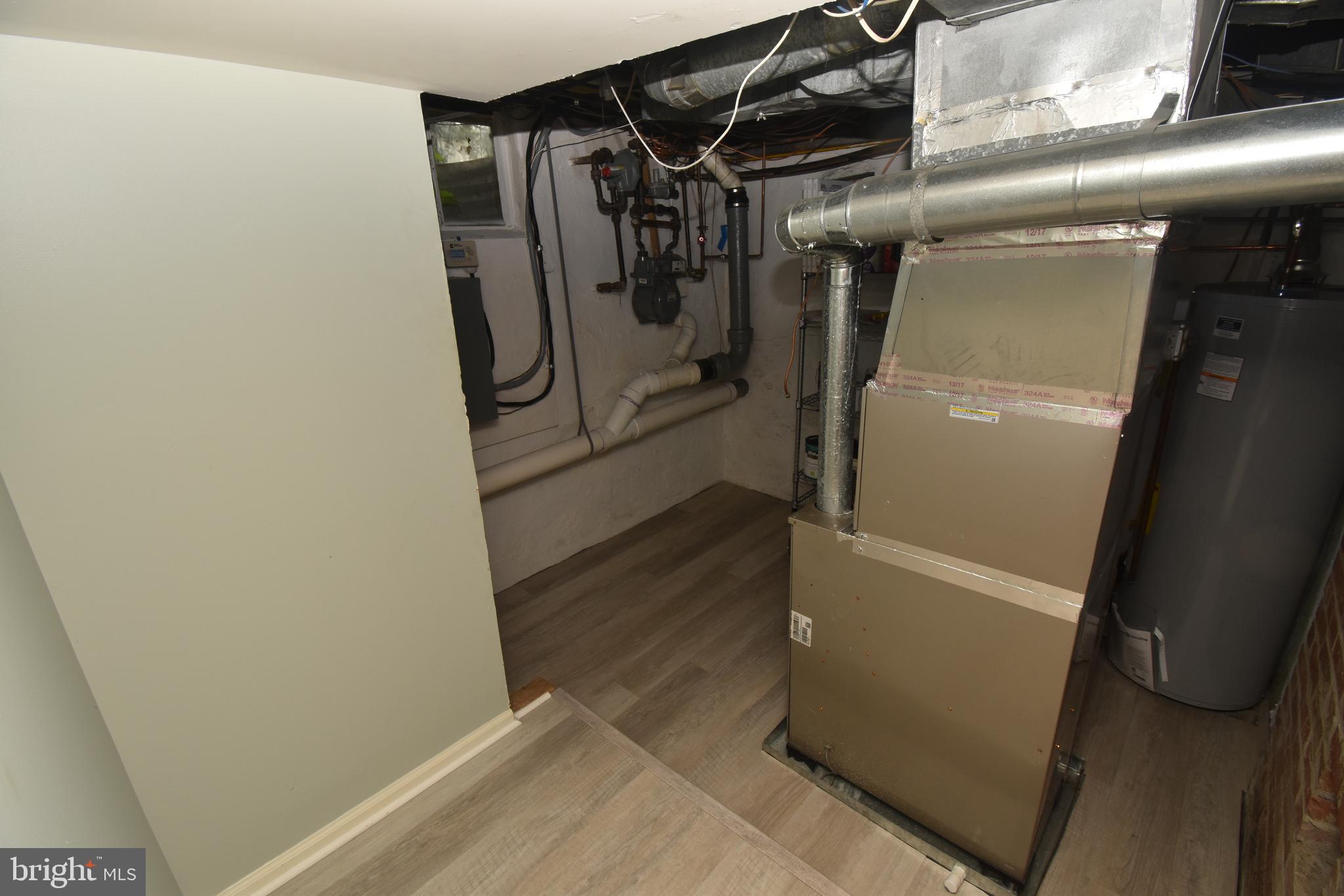 2901 Meadow View Road Falls Church, VA 22042 - Photo 34 of 43 Furnace room