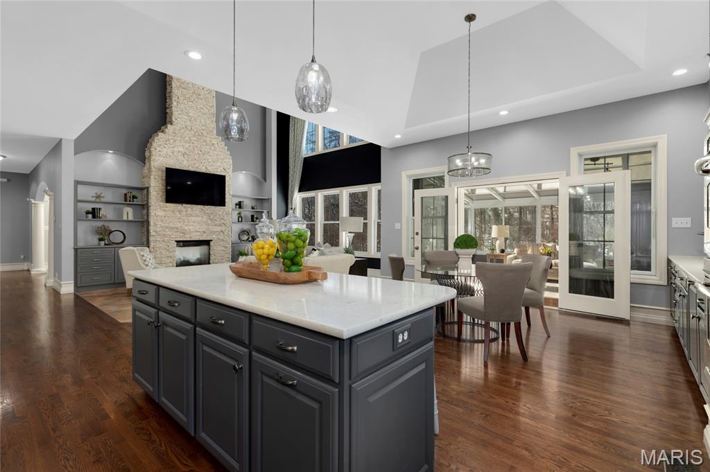 12765 Zacharys Ridge Sunset Hills, MO 63127 - Photo 17 of 66