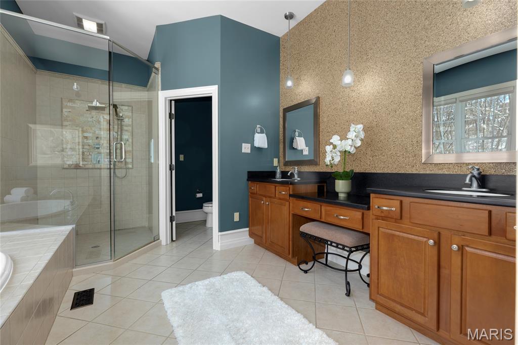 12765 Zacharys Ridge Sunset Hills, MO 63127 - Photo 24 of 66