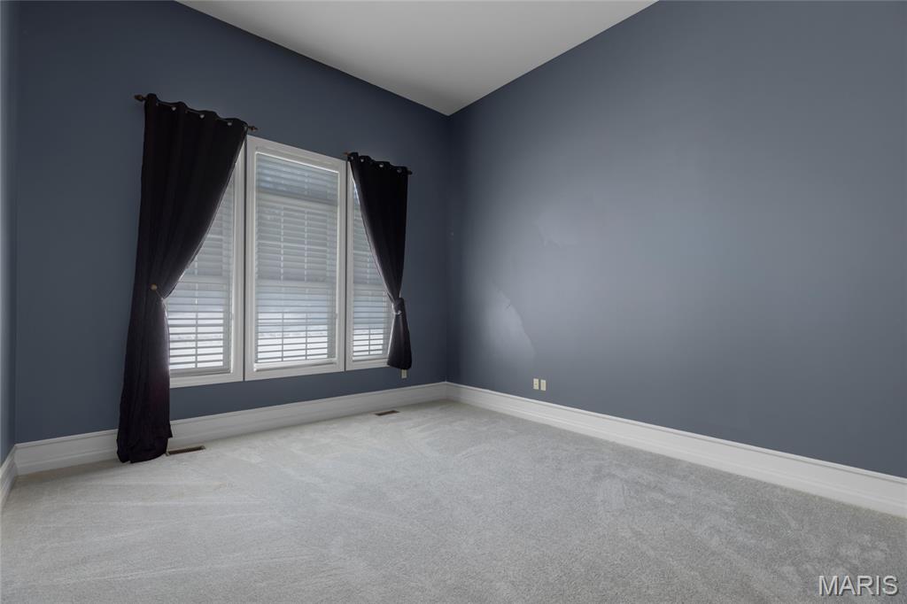 12765 Zacharys Ridge Sunset Hills, MO 63127 - Photo 28 of 66