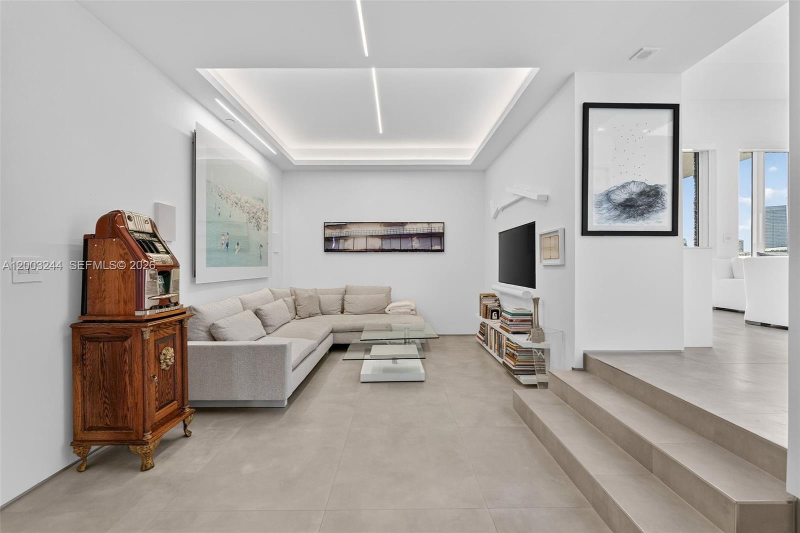 801 Brickell Key Boulevard, Unit PH3306 Miami, FL 33131 - Photo 16 of 50