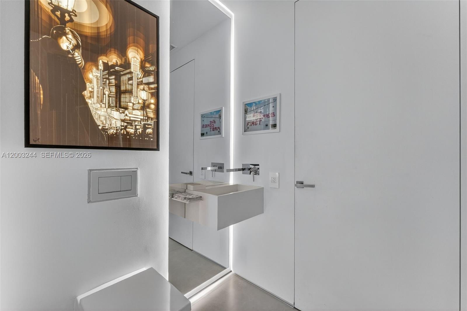 801 Brickell Key Boulevard, Unit PH3306 Miami, FL 33131 - Photo 17 of 50