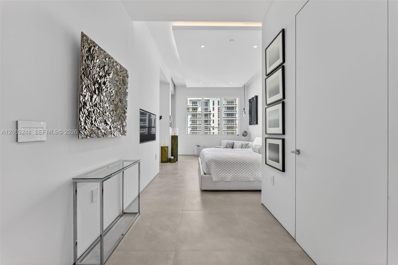801 Brickell Key Boulevard, Unit PH3306 Miami, FL 33131 - Photo 18 of 50