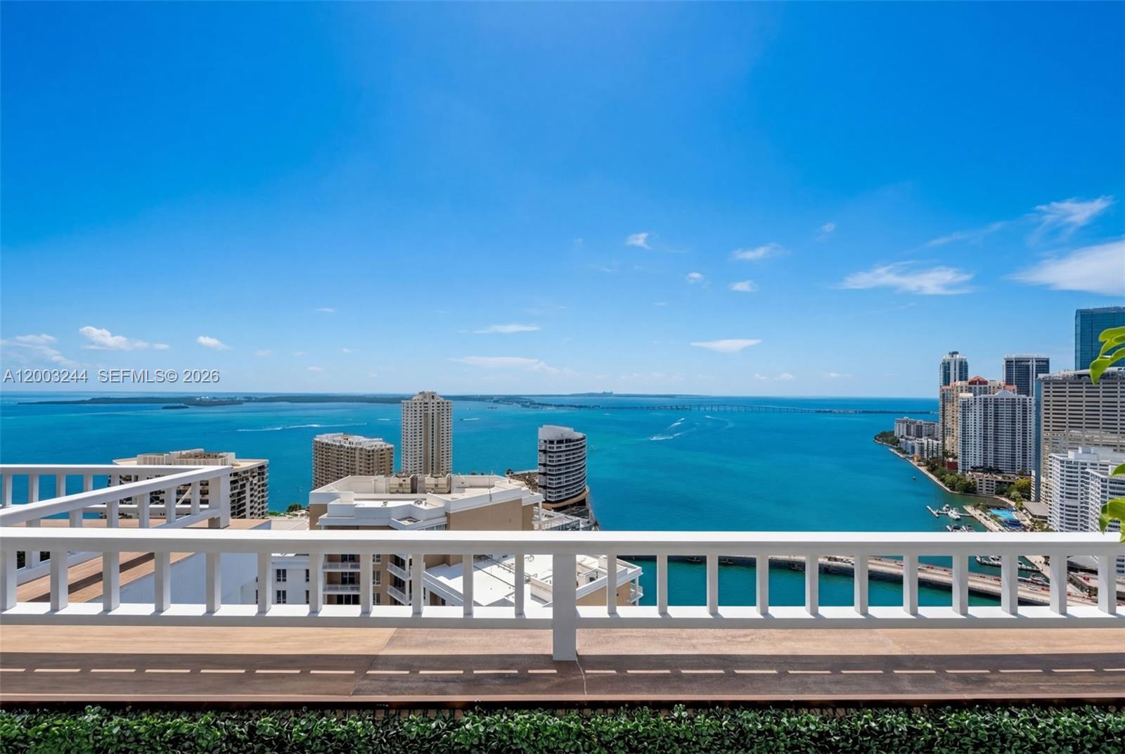 801 Brickell Key Boulevard, Unit PH3306 Miami, FL 33131 - Photo 4 of 50