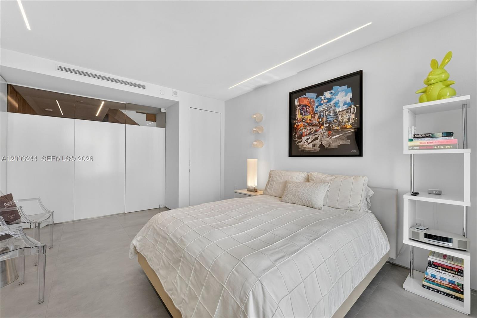 801 Brickell Key Boulevard, Unit PH3306 Miami, FL 33131 - Photo 41 of 50