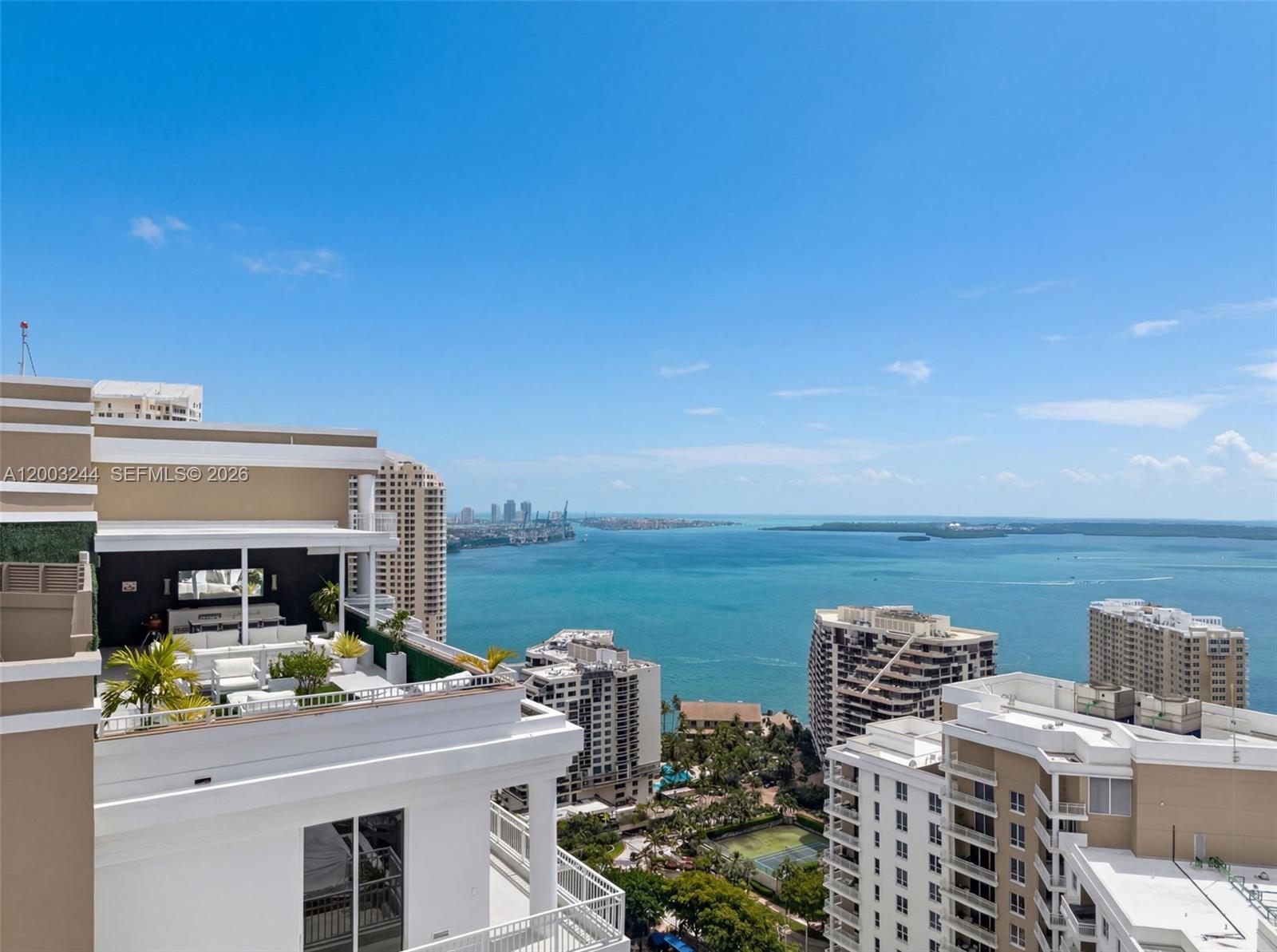 801 Brickell Key Boulevard, Unit PH3306 Miami, FL 33131 - Photo 7 of 50