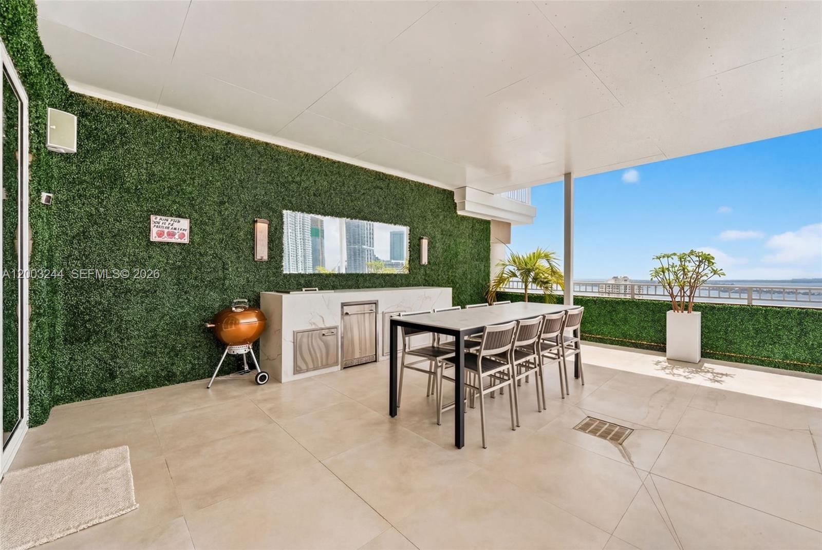 801 Brickell Key Boulevard, Unit PH3306 Miami, FL 33131 - Photo 9 of 50