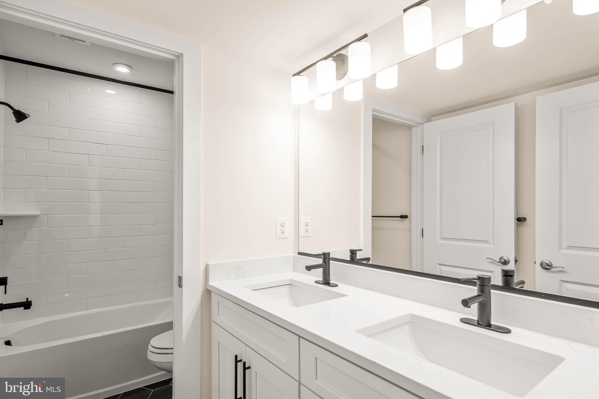 383 Scranton Lane Ocean View, DE 19970 - Photo 25 of 31 2nd full bath