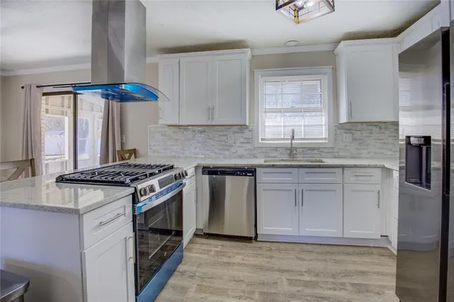 $299,500 | 2104 Moon Drive Southwest, Conyers, GA 30094