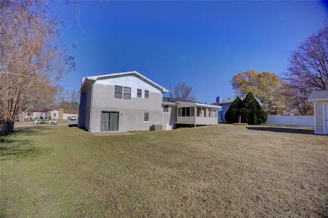 $299,500 | 2104 Moon Drive Southwest, Conyers, GA 30094