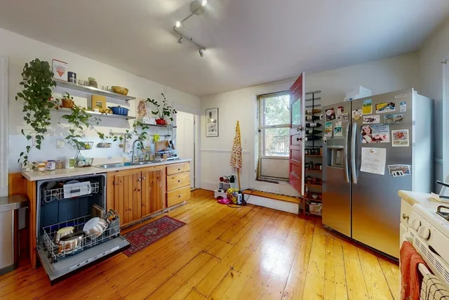 $2,100,000 | 15 Albion Street, Somerville, MA 02143
