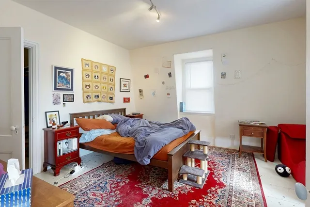 $2,100,000 | 15 Albion Street, Somerville, MA 02143