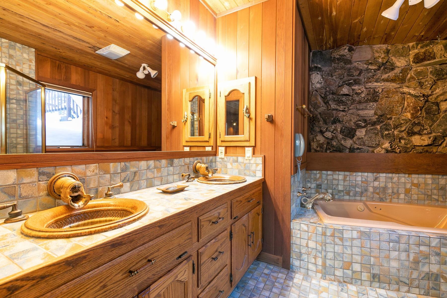 302 Indian Trail Road Olympic Valley, CA 96146 - Photo 11 of 21 Primary Bath Featuring Unique Glazed Tiles
