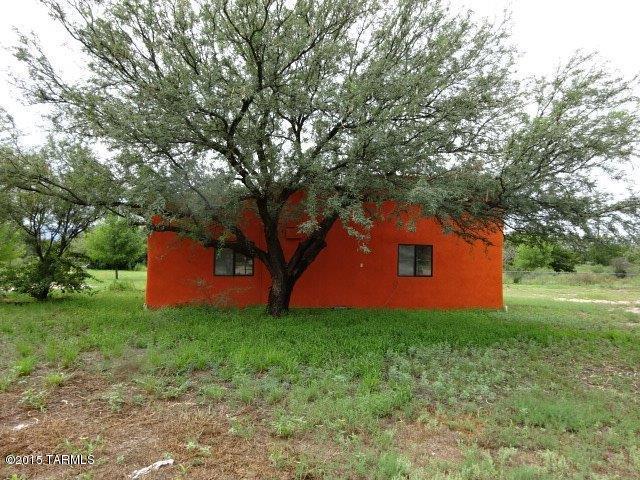371 East Old Mill Road Benson, AZ 85602 - Photo 3 of 27