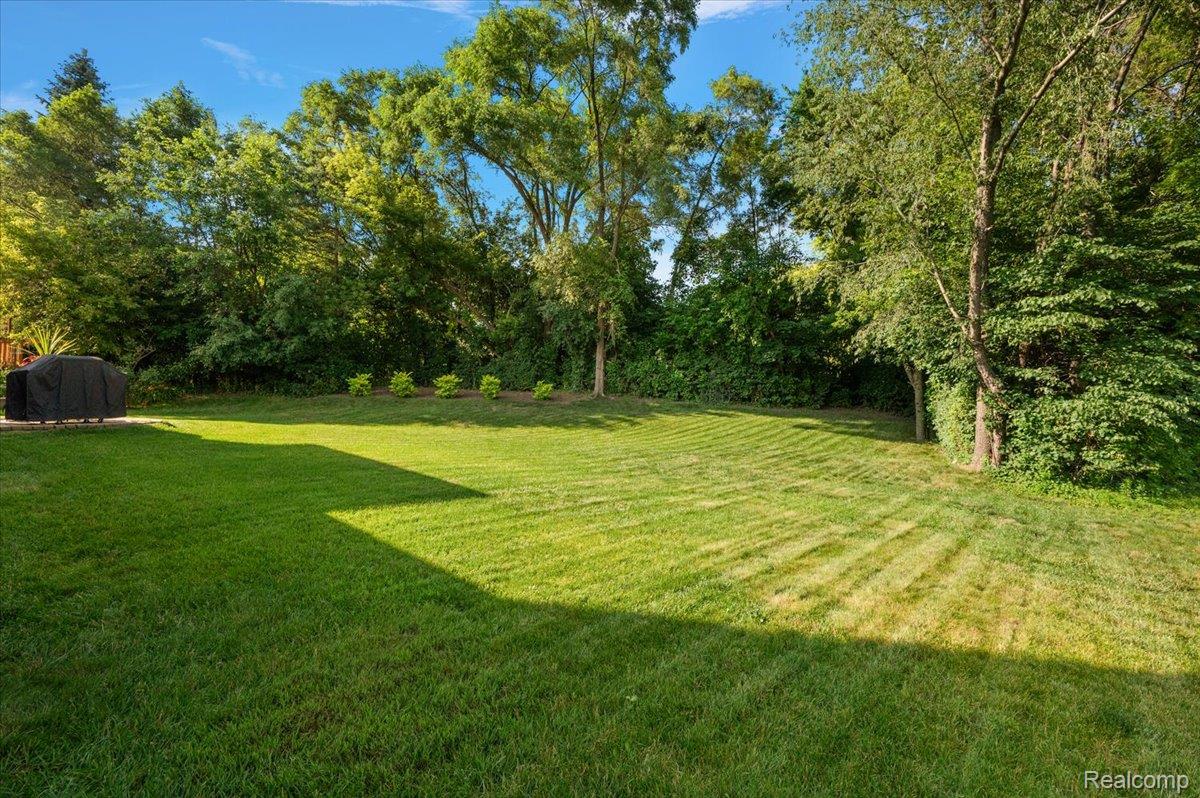 3359 Paddington Court Rochester, MI 48309 - Photo 63 of 63 08-3359 Paddington Ct-8.jpg