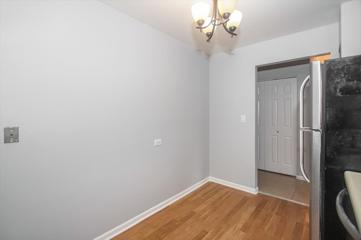 950 East Wilmette Road, Unit 117 Palatine, IL 60074 - Photo 11 of 20 Gallery Image 11