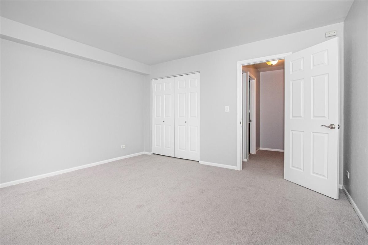 950 East Wilmette Road, Unit 117 Palatine, IL 60074 - Photo 14 of 20 Gallery Image 14