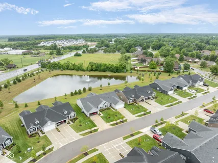 $280,000 | 7181 Lillian Place, Cumberland, IN 46229