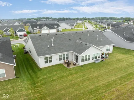 $280,000 | 7181 Lillian Place, Cumberland, IN 46229