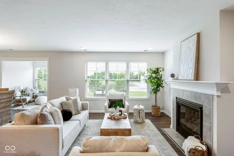 $280,000 | 7181 Lillian Place, Cumberland, IN 46229